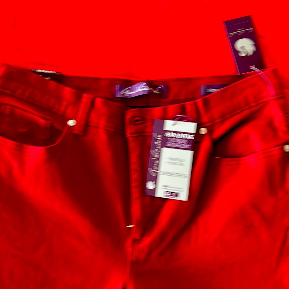 Gloria Vanderbilt jeans